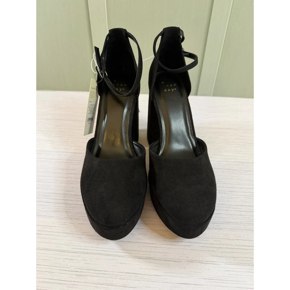 A New Day Size 9 Black Faux Suede Platform Block Heel Ankle Strap Pumps Womens